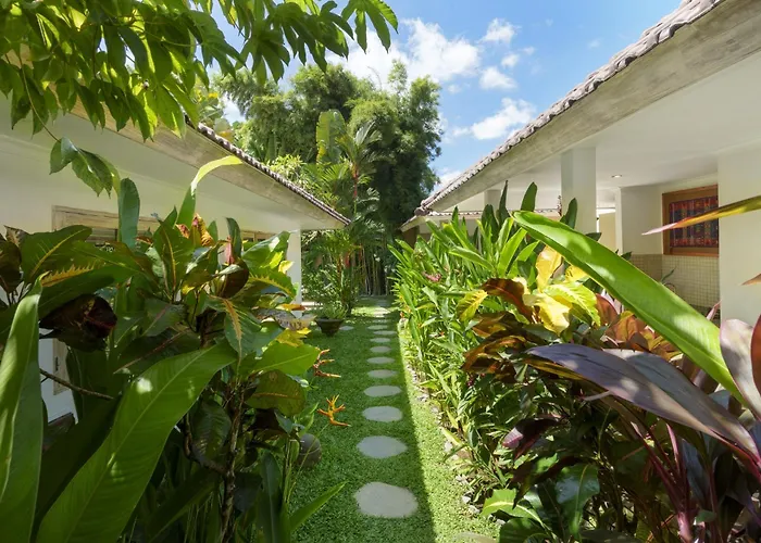 Villa Puri Pura *